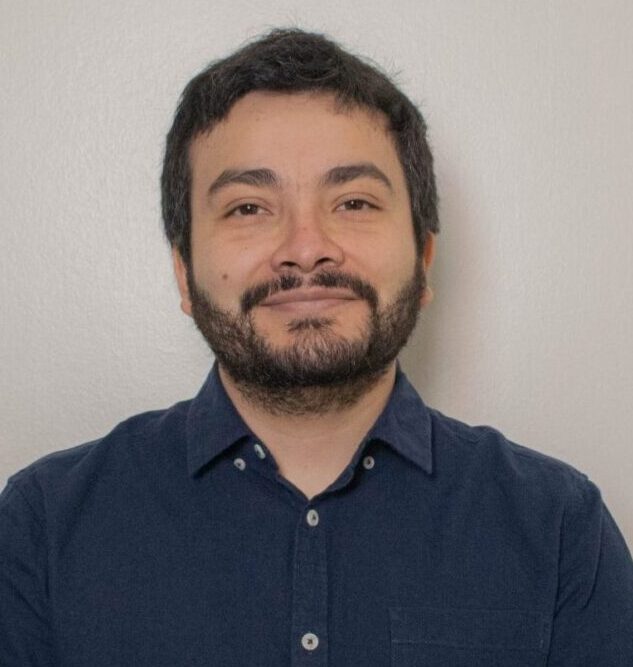 Dr. Christopher Flores